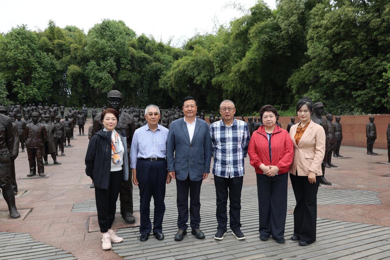 图片5.jpg