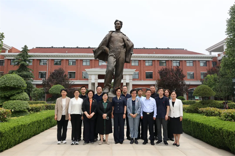 图1.png